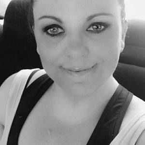 Meet your Posher, Latisha